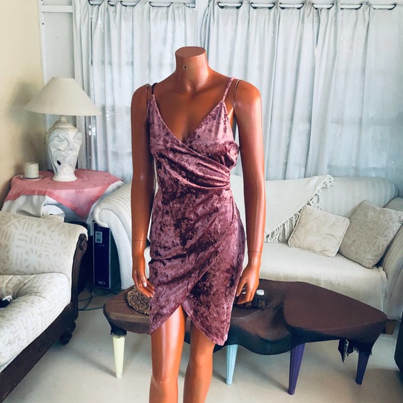 Charlotte Russe mini dress mauve purple-brown Size M deep v-cut - Picture 3 of 10